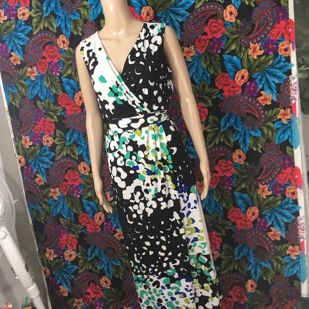 Women’s JONES STUDIO Dress Maxi Size Large